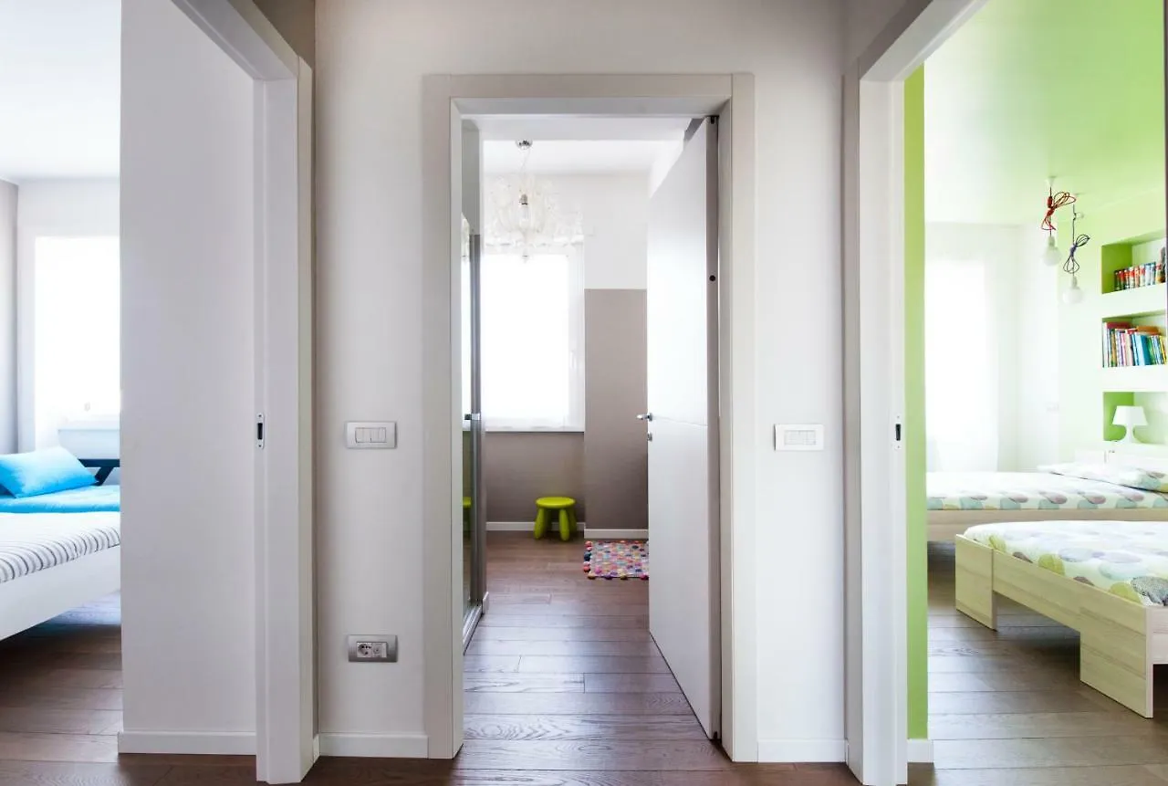 Milano Lush Contemporary Flat Apartment