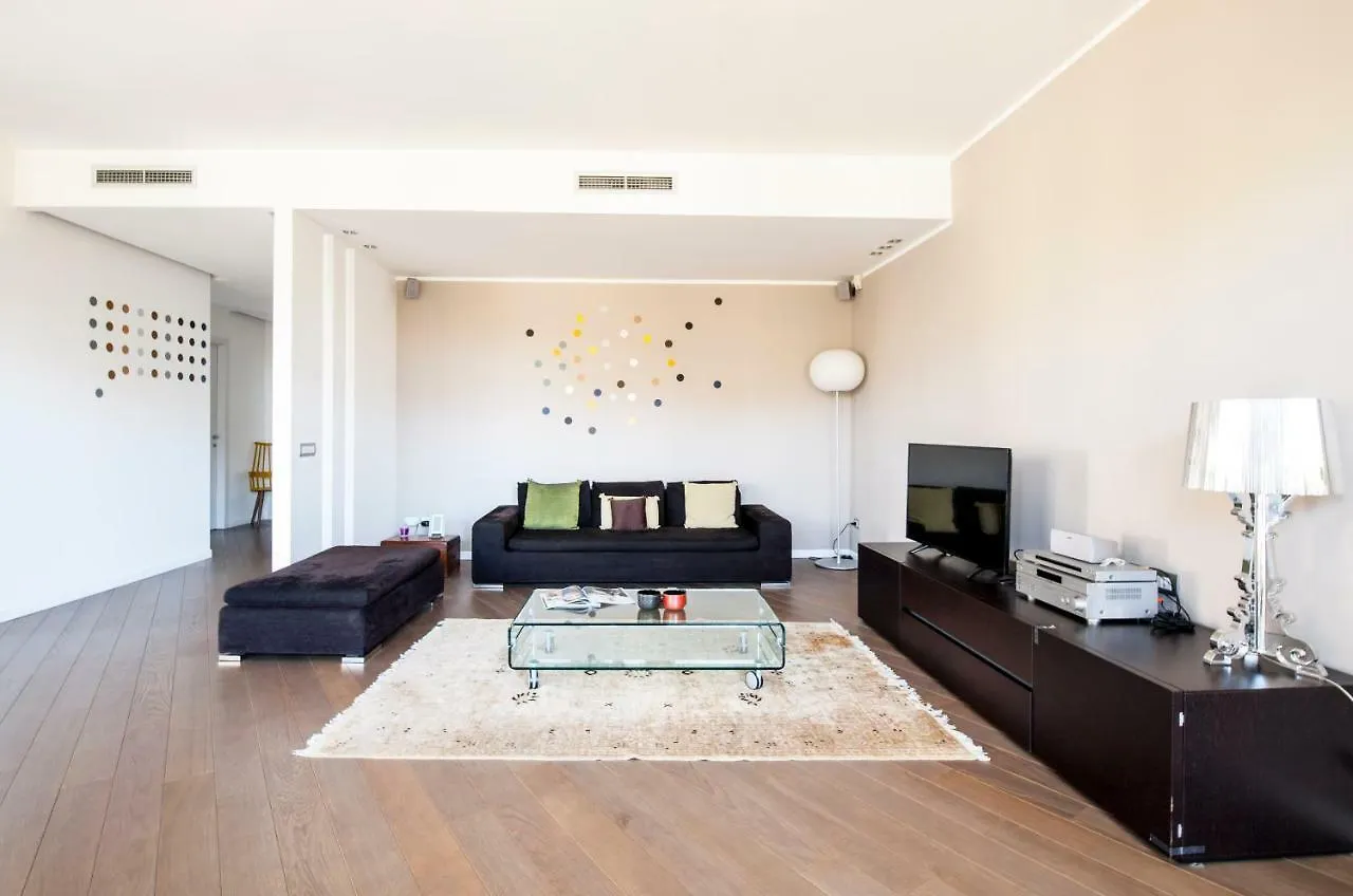 Milano Lush Contemporary Flat Apartment