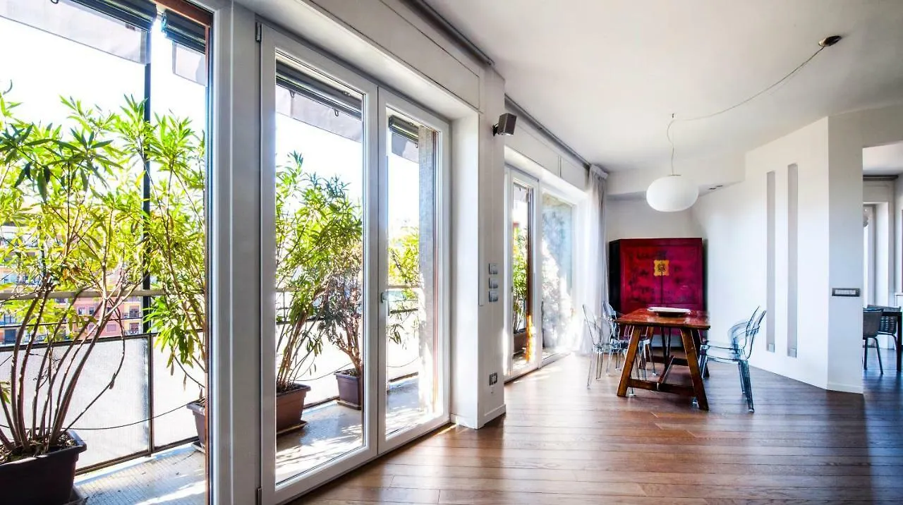 Milano Lush Contemporary Flat Apartment  Milan
