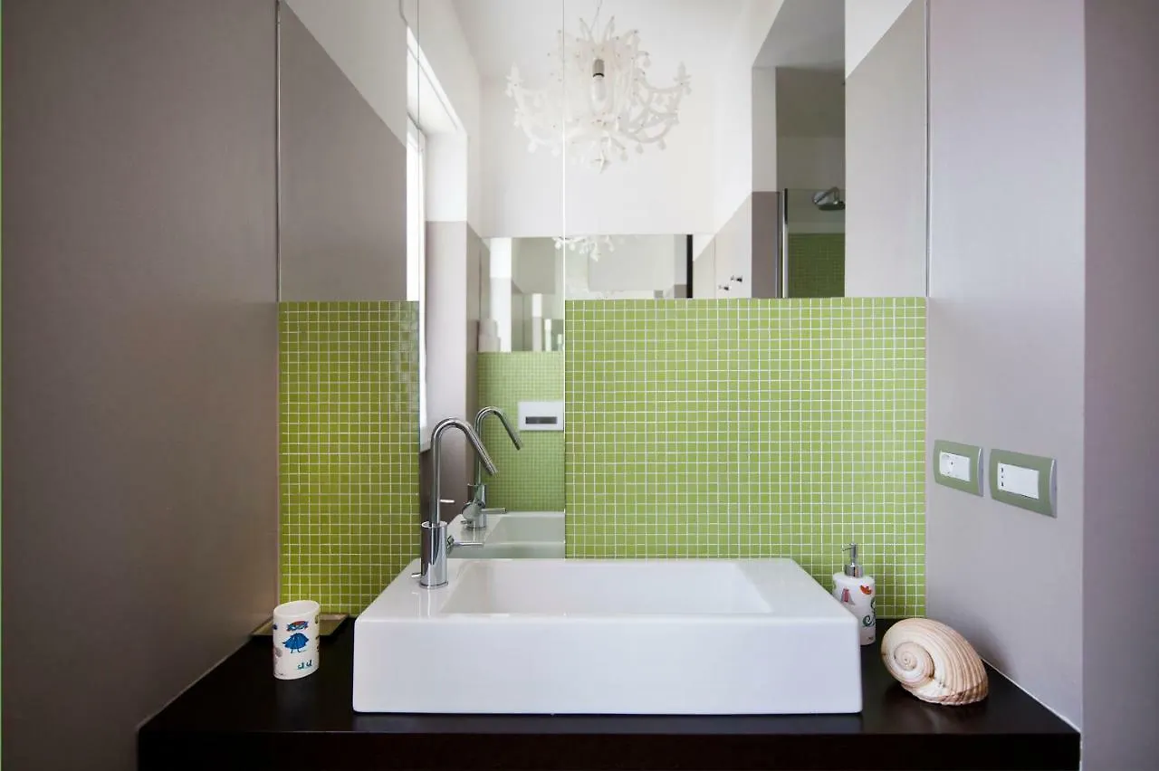Milano Lush Contemporary Flat Apartment