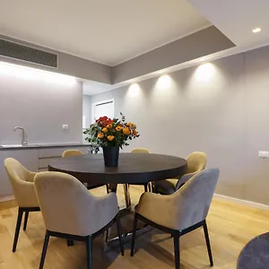 Prestige Boutique -piazza Duomo Milaan